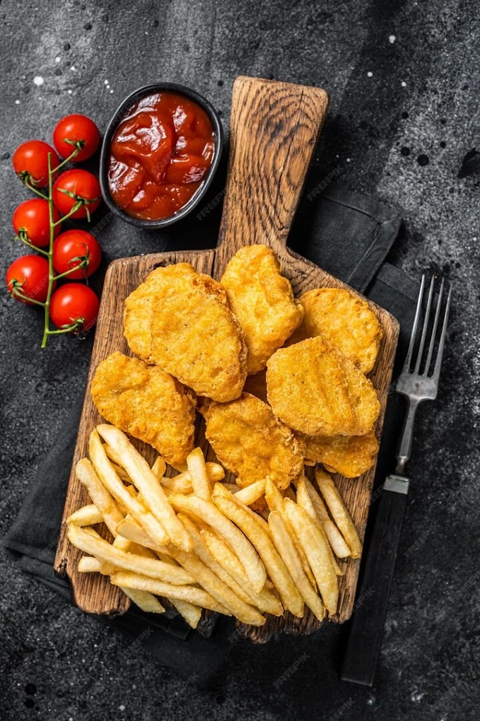 Pizza and Donair dishes at Pizza Talks & Donair Edmonton